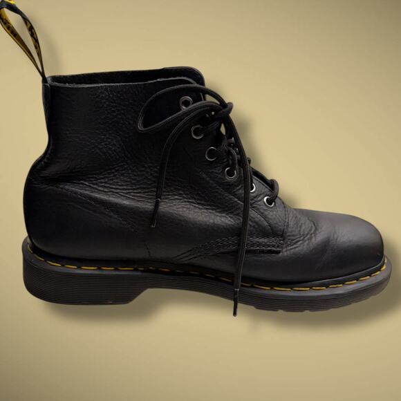 Men's Size 9 DR. MARTENS Black Pebbled Leather 101 Combat Boots EUC - Picture 6 of 11